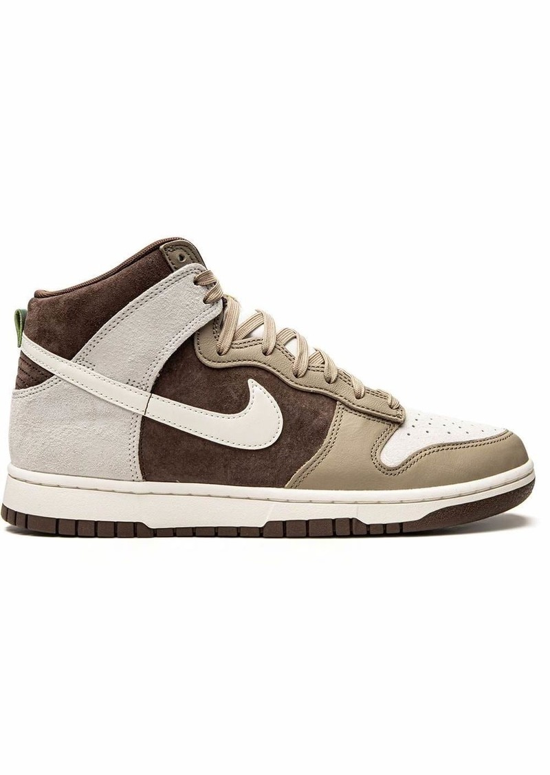 Nike Dunk High "Light Chocolate" sneakers