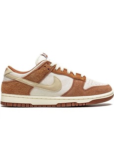 Nike Dunk Low PRM "Medium Curry" sneakers