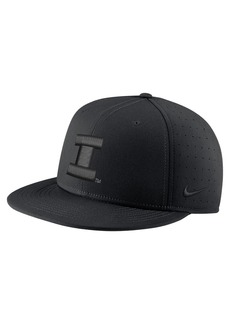 Men's Nike Black Illinois Fighting Illini Triple Black Performance Fitted Hat - Black