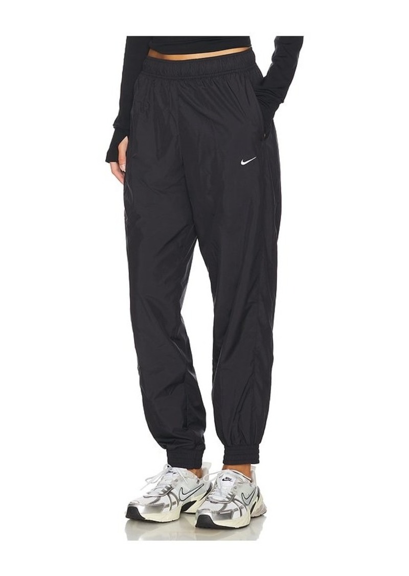 Nike Essential Jogger