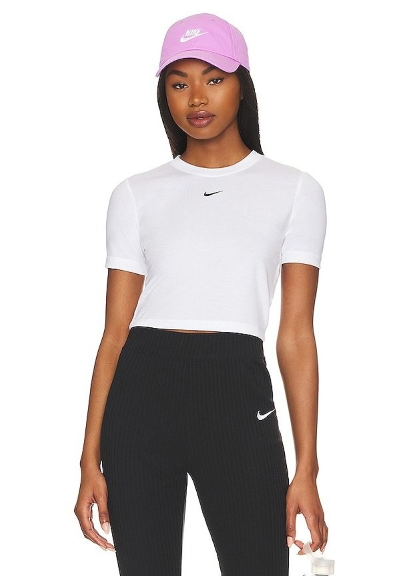 Nike Essential Slim Crop T-shirt