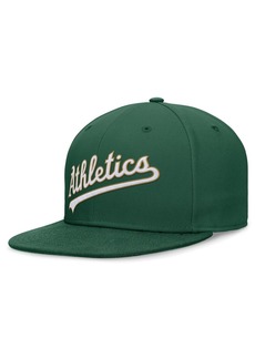 Nike Men's Green Oakland Athletics Evergreen Performance Fitted Hat - Gorgegreen