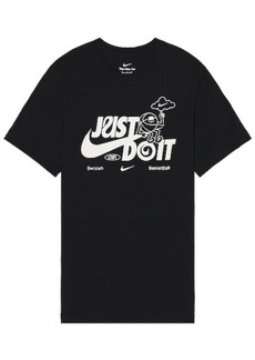 Nike Swoosh Tee