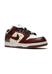 Nike x Supreme SB Dunk Low "Stars - Barkroot Brown" sneakers