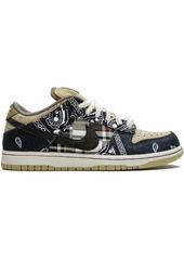 Nike x Travis Scott SB Dunk Low sneakers