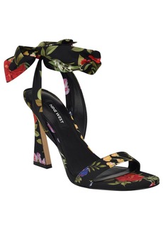 Nine West Women's Kelsie Heeled Sandal Black Floral 00