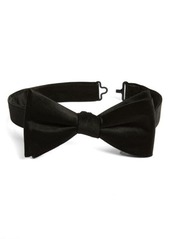 Nordstrom Silk Pre-Tied Bow Tie