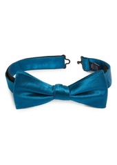 Nordstrom Solid Silk Bow Tie in Teal at Nordstrom