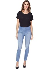 NYDJ Skinny Pull-On Capri Jeans in Clean Coheed