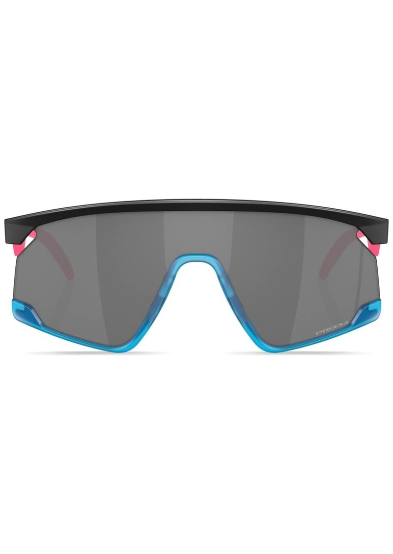 Oakley BXTR oversize-frame sunglasses