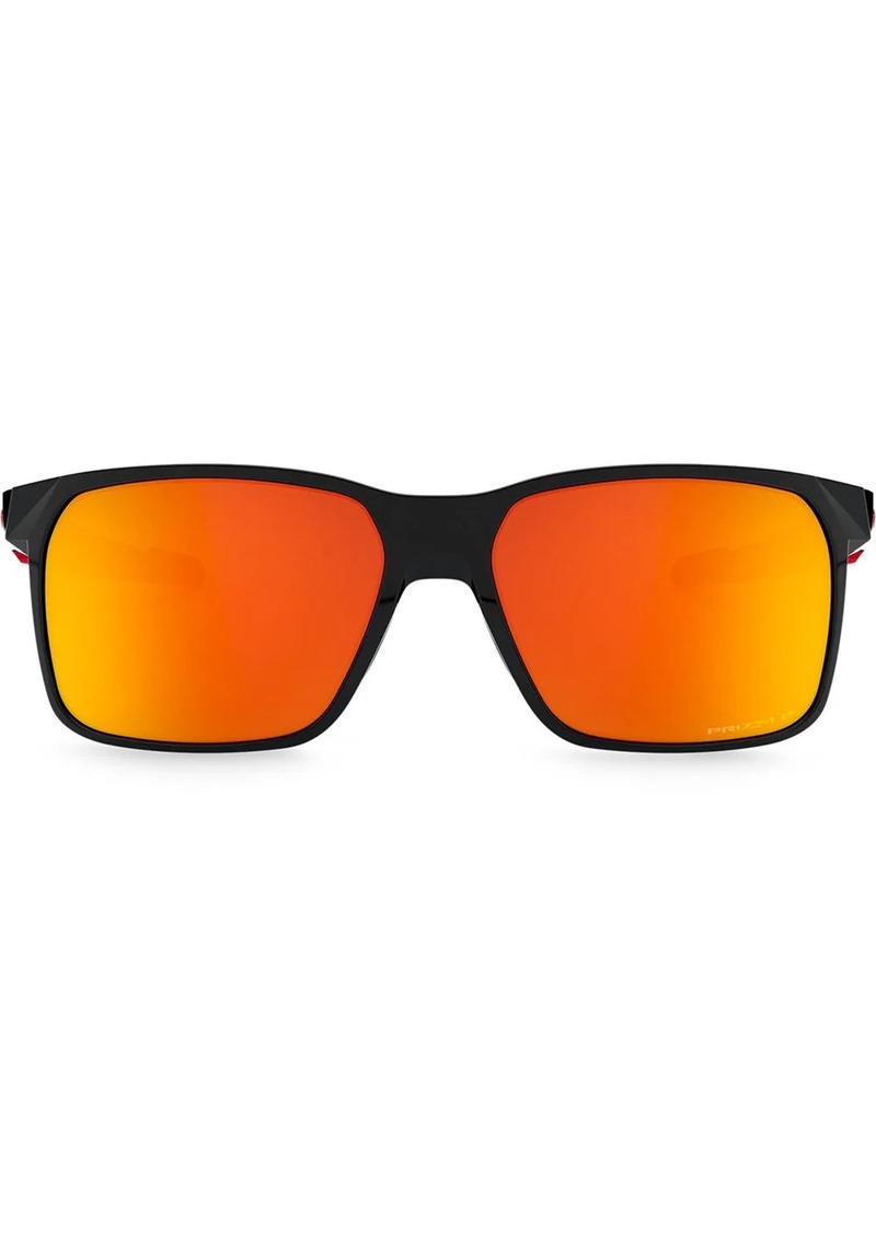 Oakley gradient lense sunglasses