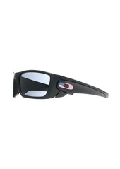 Oakley logo-plaque sunglasses