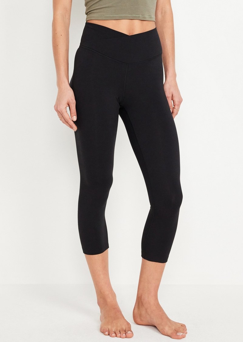 Old Navy Extra High-Waisted PowerChill Crop Leggings