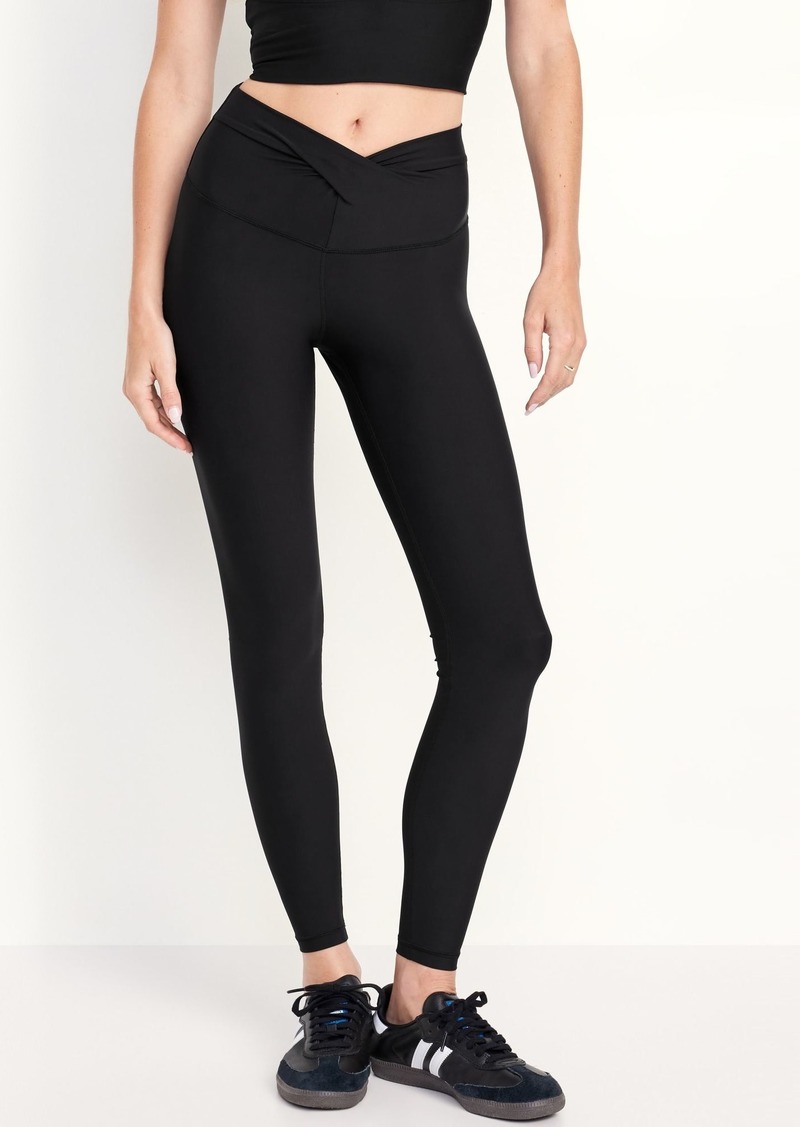 Old Navy Extra High-Waisted PowerSoft Twist-Front Leggings