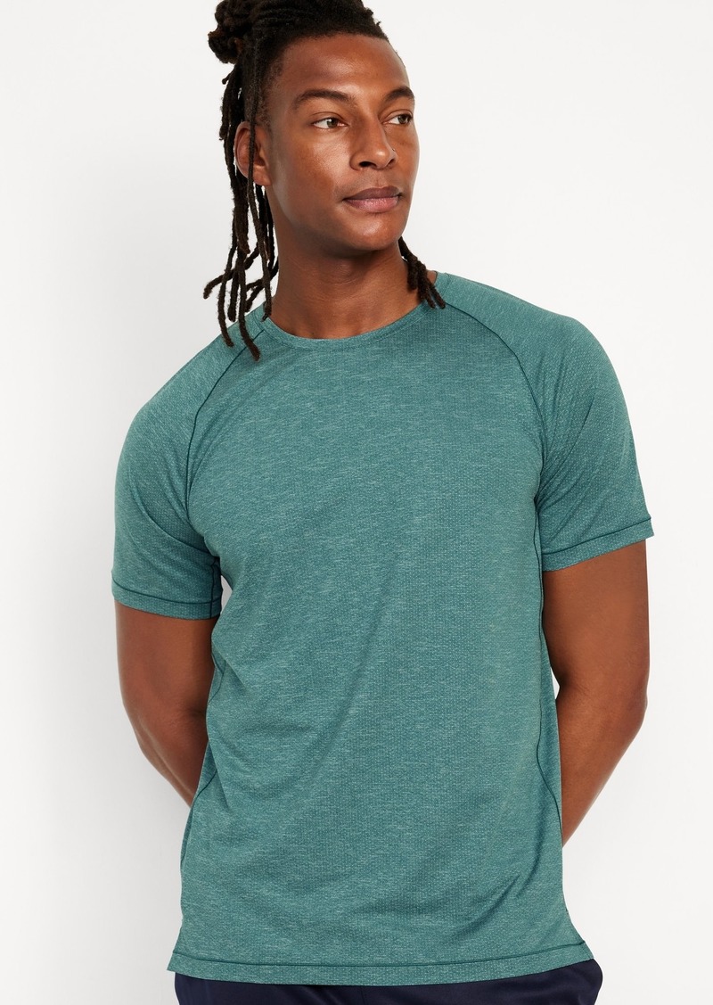 Old Navy Slim Fit Performance Vent T-Shirt