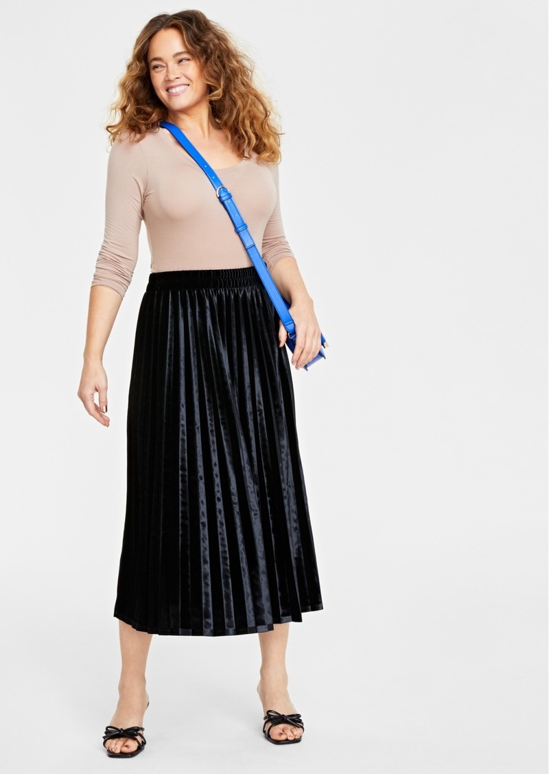 On 34th Women's Velvet Pleated Midi Skirt, Created for Macy's - Deep Black