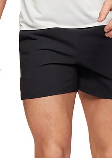 On Men's Essential Shorts, Small, Black