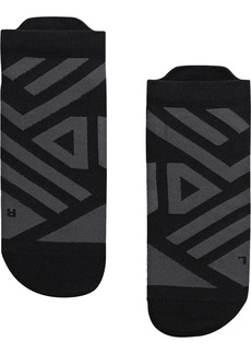 On Women's Performance Low Socks, Small, Black