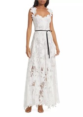 Oscar de la Renta Marbled Carnation Guipure Lace Gown