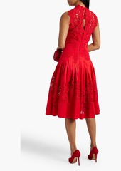 Oscar de la Renta - Guipure lace-paneled cotton-blend poplin midi dress - Red - US 10