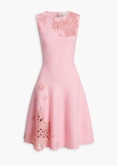 Oscar de la Renta - Guipure lace-trimmed knitted dress - Pink - XS