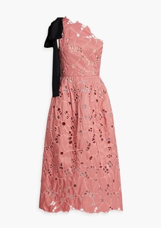 Oscar de la Renta - One-shoulder bow-detailed guipure lace midi dress - Pink - US 0
