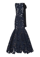 Oscar de la Renta - Women's Silk-Blend Broderie Anglaise Gown - Navy - Moda Operandi