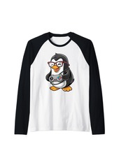 Cute Penguin Gaming animal Lover logo Raglan Baseball Tee