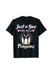Penguins Saying Girl Loves Penguins Motif T-Shirt