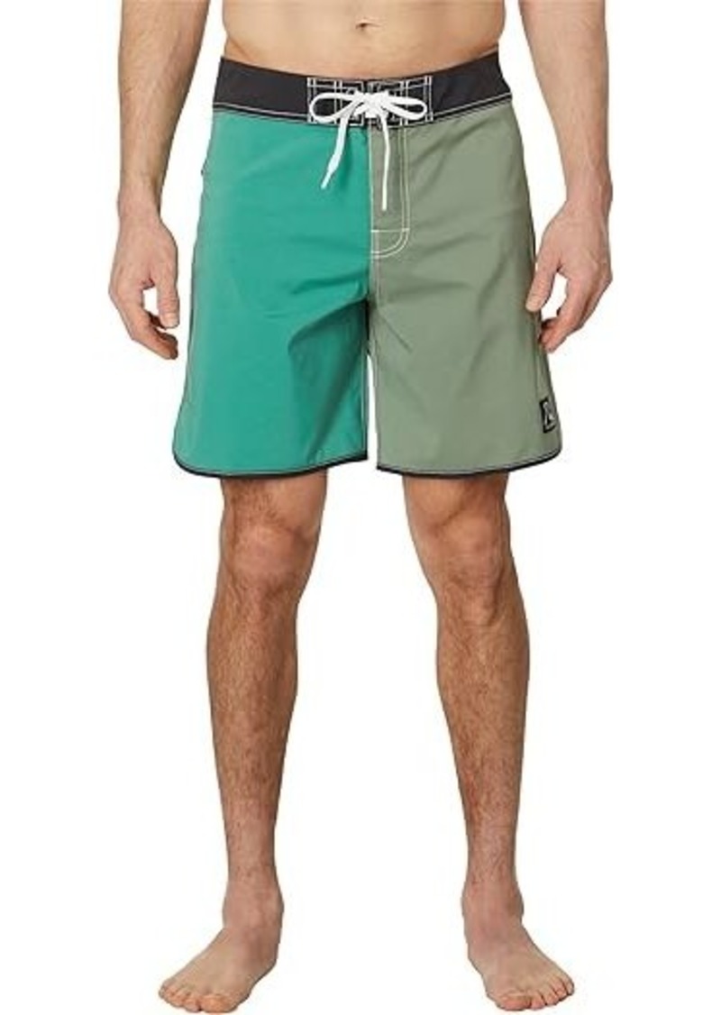 Quiksilver 18" Original Scallop Jester Shorts