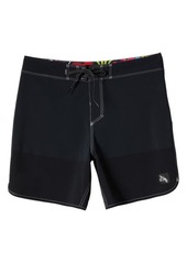 Quiksilver Snyc Highlite Scallop 18 Board Shorts