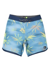 Quiksilver Surfsilk Scallop Swim Trunks in Fiery Coral at Nordstrom Rack