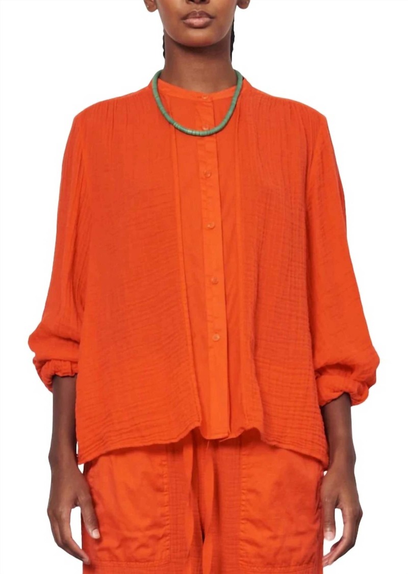 Raquel Allegra Victoria Button Front Blouse In Tomato