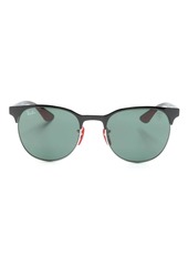Ray-Ban wayfarer-frame tinted sunglasses