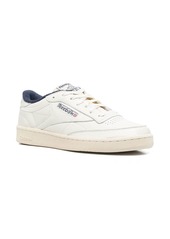 Reebok logo-patch low-top sneakers