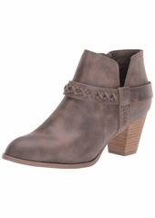Report Women's Carl Ankle Boot   M US