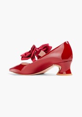 Roger Vivier - Courbette 45 patent-leather pumps - Red - EU 36