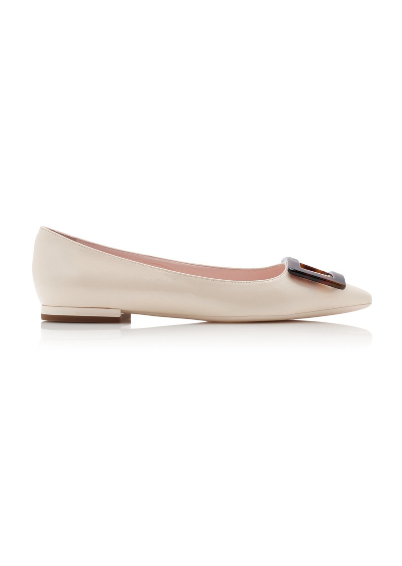 Roger Vivier - Gommettine Leather Flats - Ivory - IT 37.5 - Moda Operandi