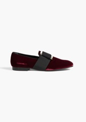 Roger Vivier - Tuxedo buckle-embellished velvet loafers - Purple - EU 39