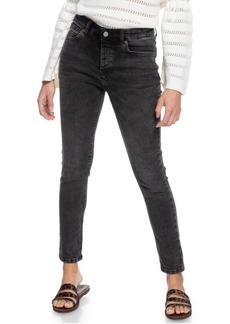 Roxy Cool Memory Jeans in Anthracite at Nordstrom