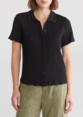 Sanctuary Leah Textured Short Sleeve Button-Up Shirt in Black at Nordstrom Rack