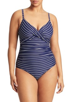 Sea Level Twist Front DD- & E-Cup Multifit One-Piece Swimsuit