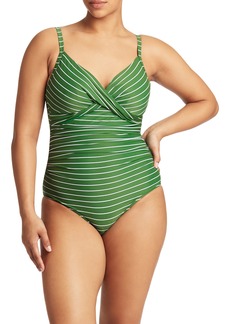 Sea Level Twist Front DD- & E-Cup Multifit One-Piece Swimsuit in Green at Nordstrom Rack