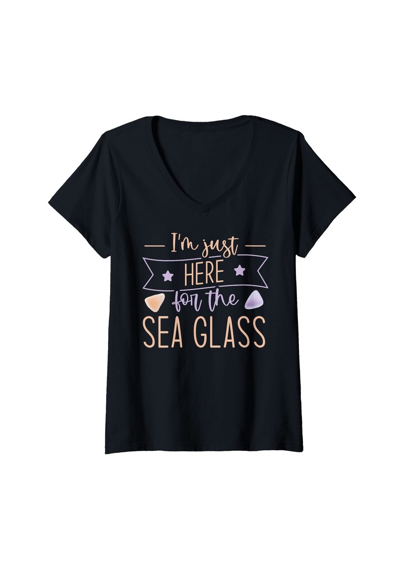 Womens Beach Glass Collecting Quote for a Sea glass beachcomber V-Neck T-Shirt