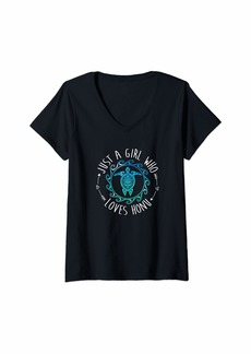 Sea Womens Just A Girl Who Loves Honu Hawaiian Tribal Style V-Neck T-Shirt