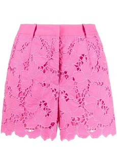 Self Portrait floral-lace scalloped shorts