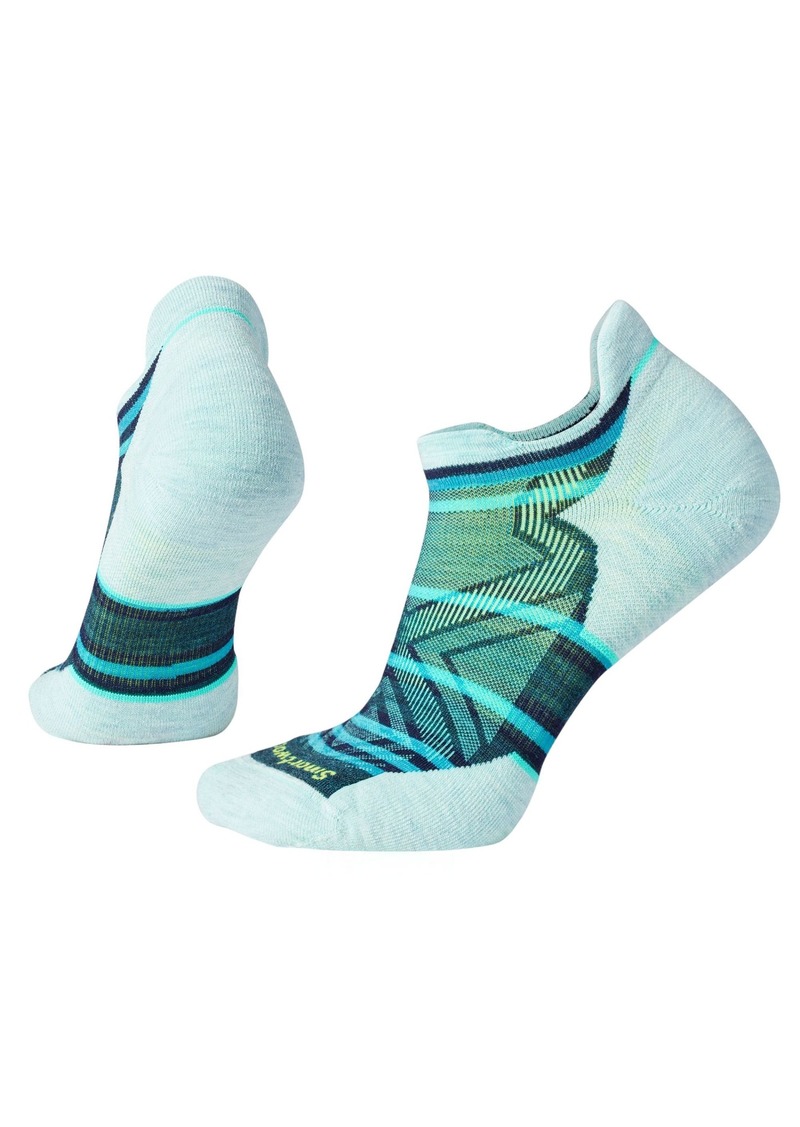 SmartWool Women's Run Targeted Cushion Stripe Low Ankle Socks, Medium, Blue | Father's Day Gift Idea