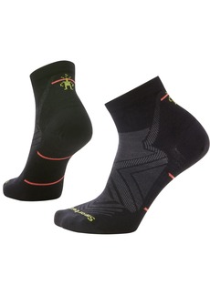 SmartWool Women's Run Zero Cushion Ankle Socks, Small, Black