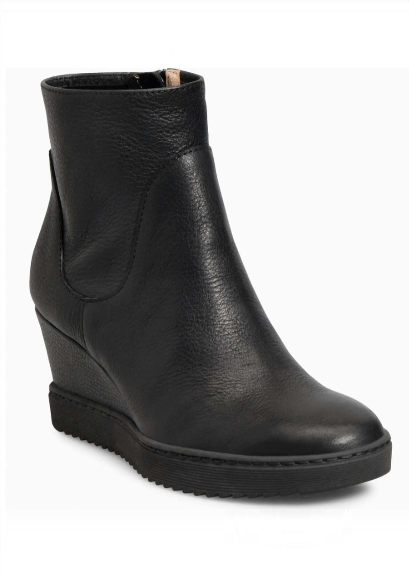 Sofft Shary Bootie In Black