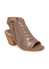 Sofft Mckenna Sandal in Smoke Leather at Nordstrom